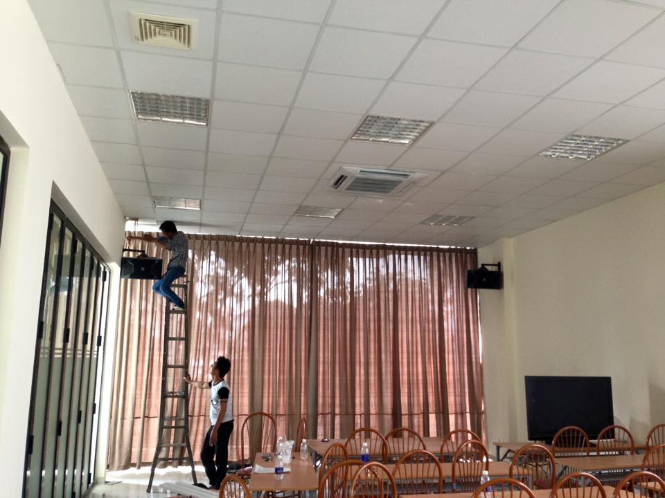 Dự án thi công lắp đặt phòng hội trường cho công ty Tomi