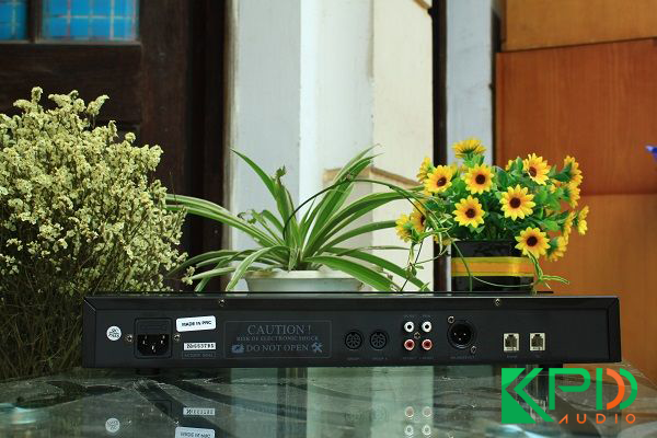 amply trung tam db lh 8000 02
