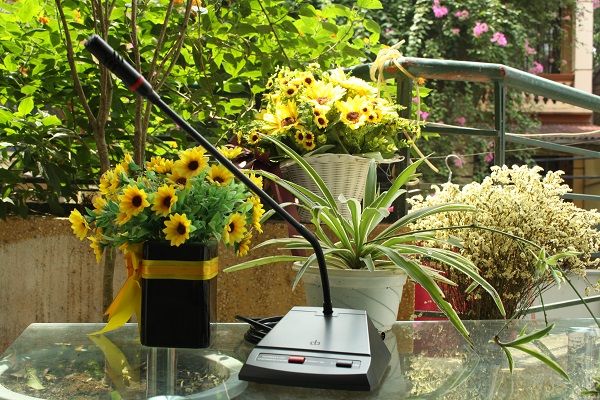 Micro chủ tọa DB LH-8000A
