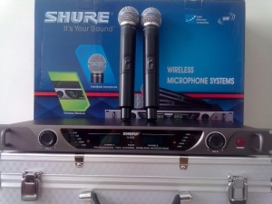 Micro Không Dây Shure U-930 giá rẻ