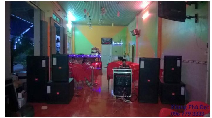 loa jbl 715 1